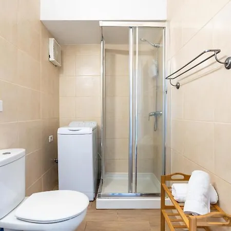 The Blue Anchor Spectacular Sea View Apartment